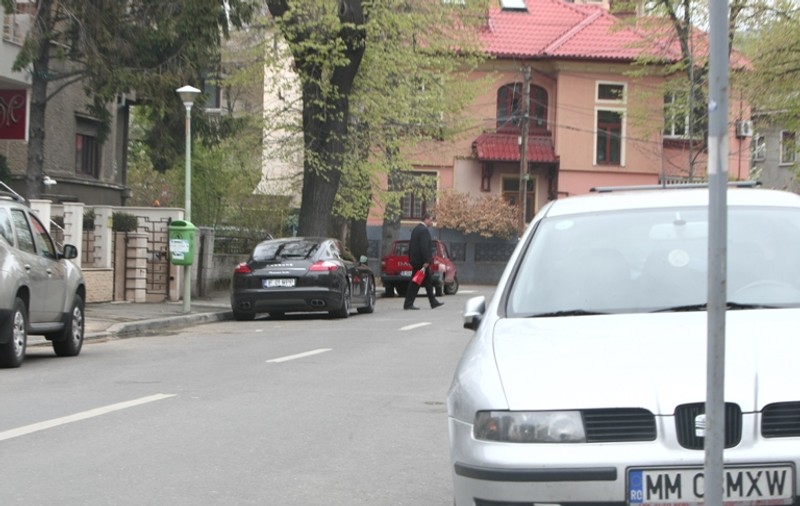 Luchi Georgescu de abia face faţă programului încărcat în lipsa celui care i-a fost aproape aproximativ 20 de ani: Îi e greu fără Neţoiu!