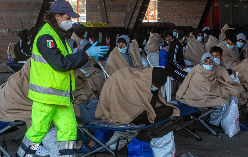 Stare de urgență în Italia din cauza migranţilor. Măsura, în vigoare timp de șase luni