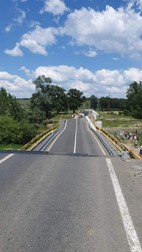 Podul peste Siret care s-a prăbușit joi | Foto: Știri de Neamț