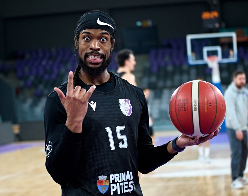 Marcus Thornton, baschetbalistul american de la FC Argeș care a jucat pe patru continente și în naționala SUA: „M-a surprins cât de mulți munți aveți, iar peisajele sunt de vis”
