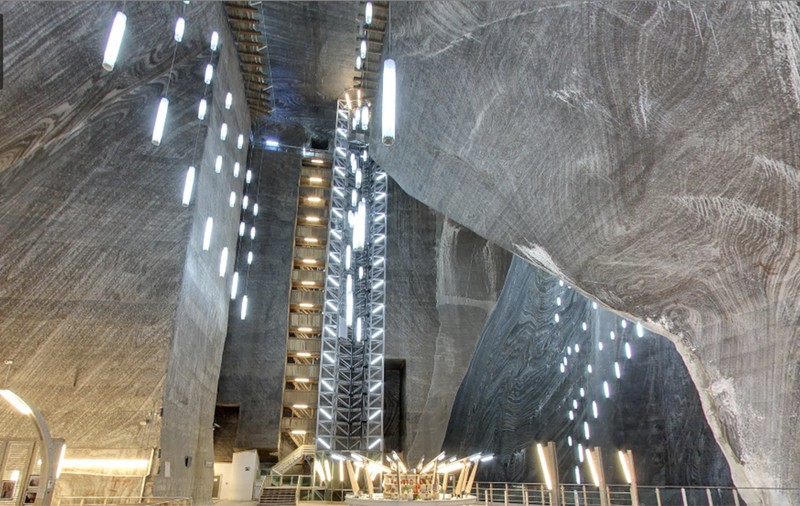 IMAGINI SPECTACULOASE DIN SALINA TURDA. Acum mina de sare poate fi văzută din întreaga lume