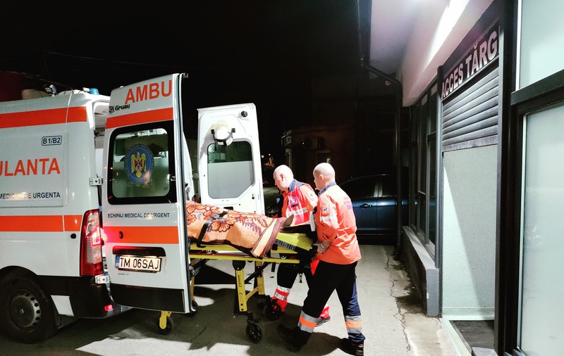 REPORTAJ | Revelion la Urgențe, în Timișoara. Șampanie de copii pentru personal, saleuri pentru pacienți. Un sfert dintre cazuri, din cauza alcoolului