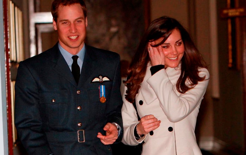 Prinţul William s-a pupat cu Kate noaptea în parcare