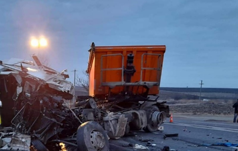 Camionagiul care a provocat accidentul cu 7 morți din Iași avea cardul altui șofer în tahograf