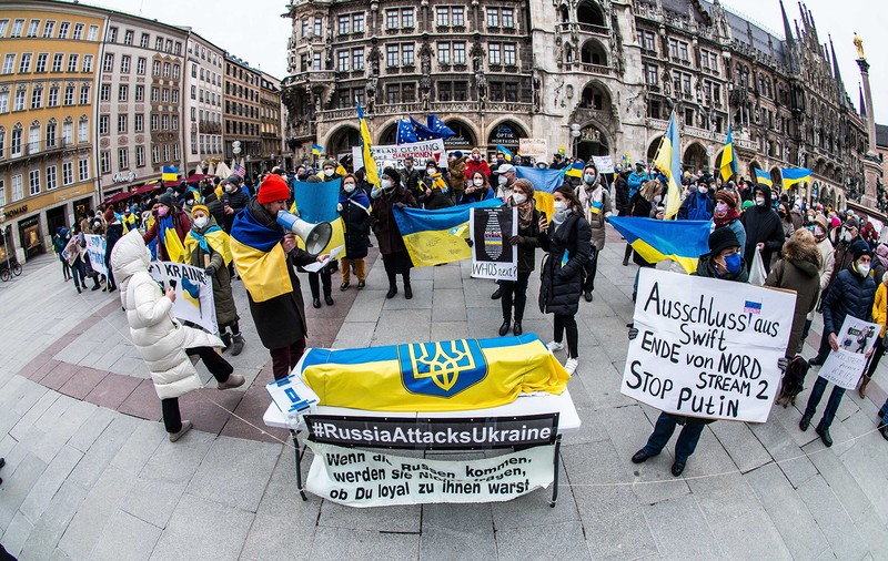 Liderii lumii, la limita demenței. Profesor din St. Petersburg: „Dacă țara mea devine agresor față de alte țări, eu ce fac?”