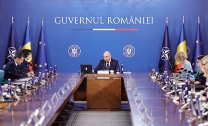 Guvernul Bolojan este interimar de 5 luni, după ce a fost demis prin moțiune de cenzură. Foto: Guvernul României