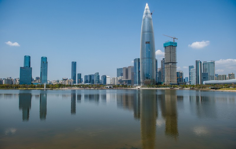 EXCLUSIV | Scandalul Huawei. Libertatea a vorbit cu o româncă stabilită în Shenzen, China. „Americanii sunt terifiați că pierd teren, pentru că tehnologia Huawei e mai performantă decât Apple!”