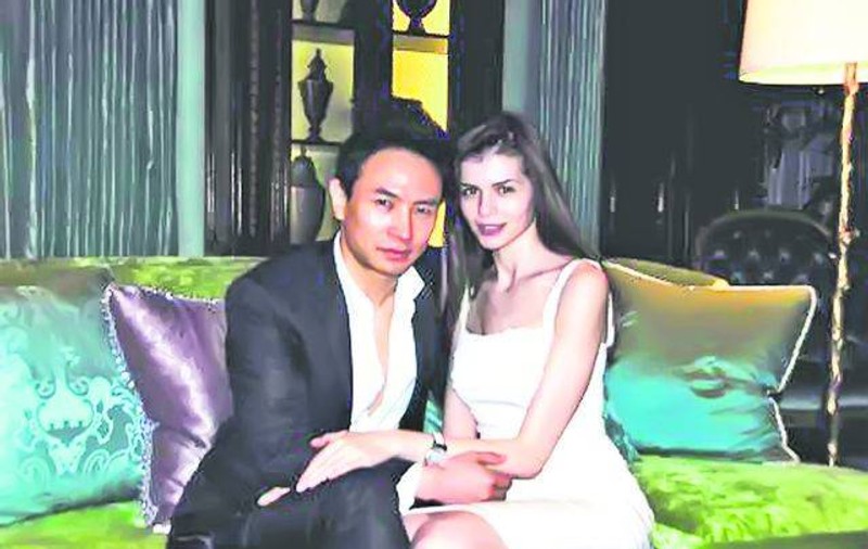 EXCLUSIV. Monica Gabor rupe tăcerea despre căsătoria cu Mr. Pink. Adevărul despre inelul pe care îl poartă