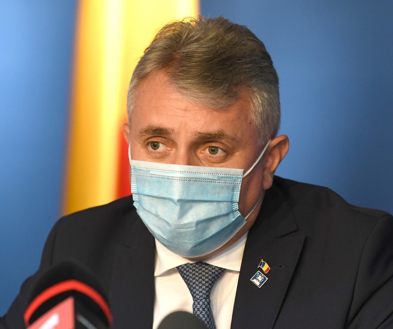Ministrul Lucian Bode anunțase că listele vor fi actualizate săptămânal. Foto: Agerpres