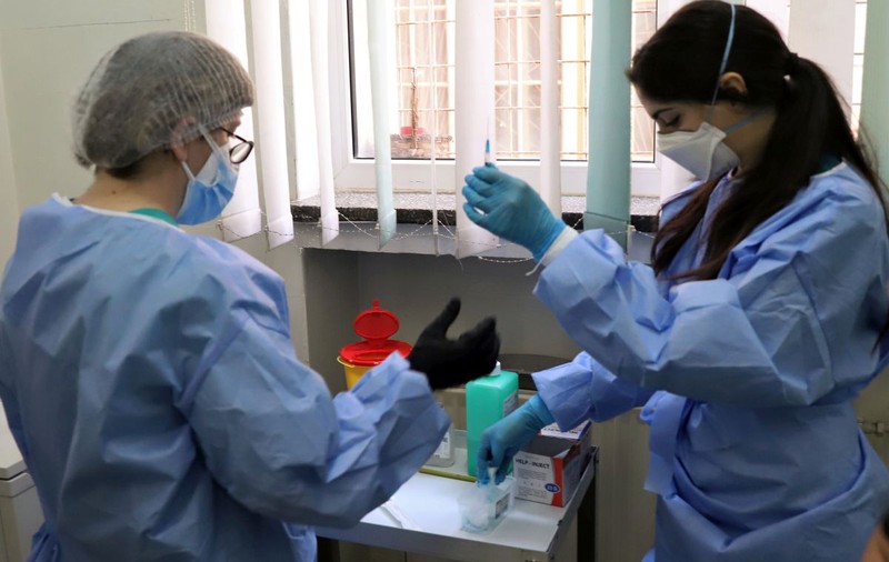 Peste 300.000 de persoane, programate pentru vaccinarea anti-COVID în etapa a II-a