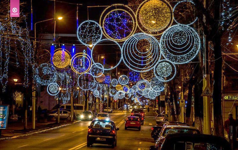 Constanța va cheltui 3 milioane de lei pe beculețele de Crăciun. În Brașov și Timișoara, iluminatul festiv va fi de șase ori mai ieftin