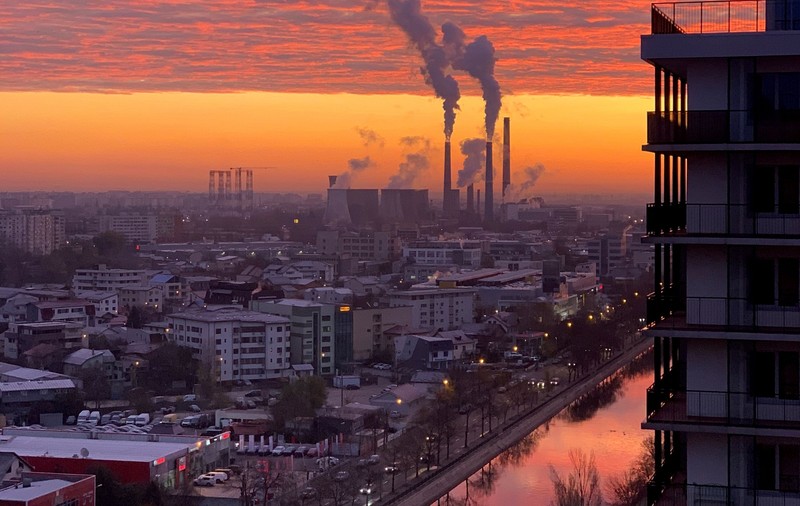 Poluarea crește riscul de depresie și sinucidere. Avertismentul alarmant al oamenilor de știință
