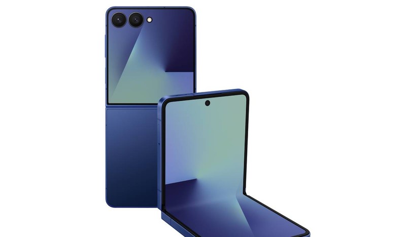 Samsung Galaxy Z Flip7 a adus cu sine o funcționalitate mai mare a ecranului exterior. Foto: Samsung