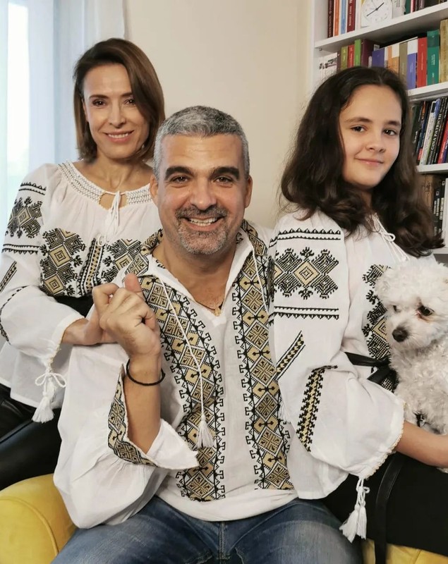 Ce spune Monica Davidescu despre relația cu fiica ei, în vârstă de 13 ani. „Este o generație care nu ia lucrurile pe care le fac părinții drept bune”