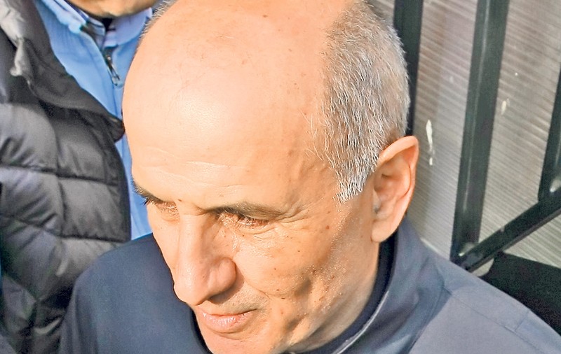 Suspect că a plagiat lucrarea care i-a adus eliberarea condiționată, Copos riscă, din nou, pușcăria!