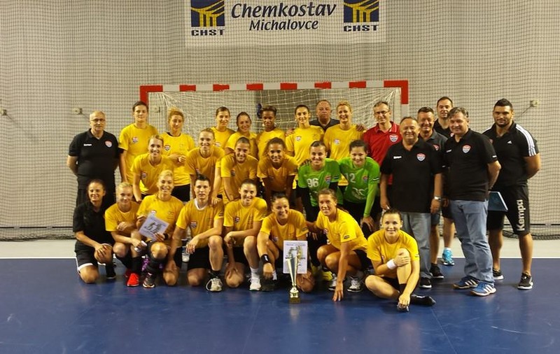 Fetele de la HCM Baia Mare, îmvingătoare la turneul din Slovacia