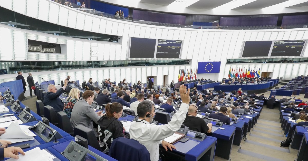 Imagine din timpul votului din Parlamentul European. Foto: EPA