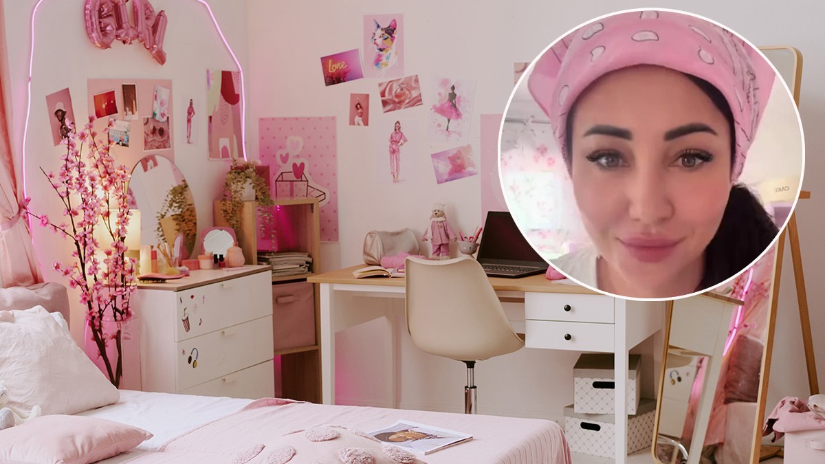 O imagine cu caracter ilustrativ cu o casă Barbie iar în medalion cu femeia care și-a transformat casa după acest model.