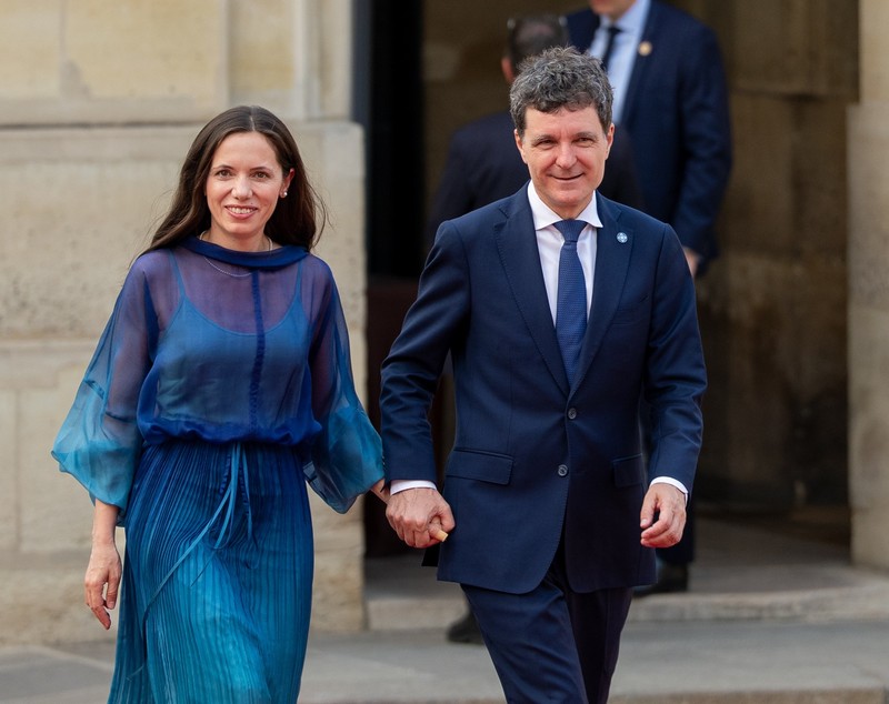 Ce avere are Mirabela Grădinaru, partenera președintelui Nicușor Dan. Compania de la care a primit salariu și moștenirile de la tată și bunici