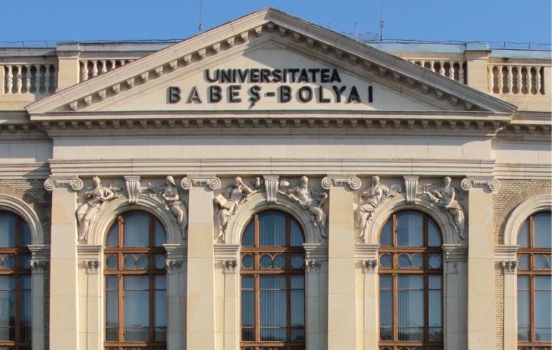 Un student din Cluj a murit înainte de examenul online. Părinții au anunțat că tânărul avea probleme cardiace