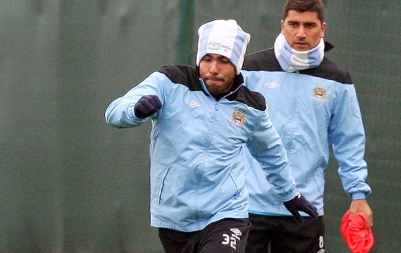 Tevez revine la prima echipă a lui Manchester City şi va lua loc lângă Pantilimon