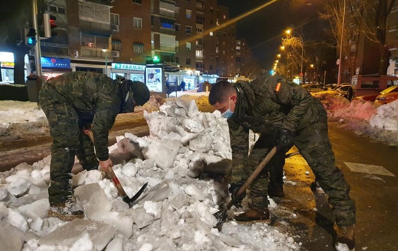 Cea mai puternică furtună de zăpadă din Spania a provocat daune de 1,4 miliarde de euro în Madrid
