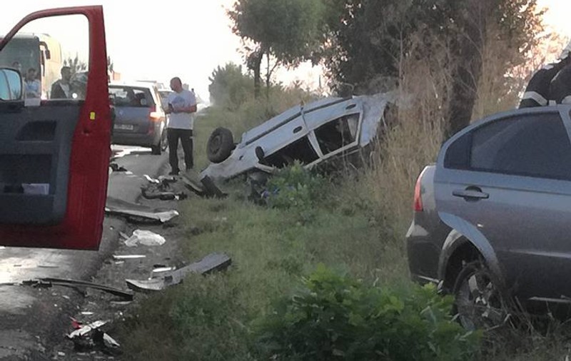 FOTO| Accident în lanț pe DN2. Două persoane au murit și una a fost rănită în Ilfov