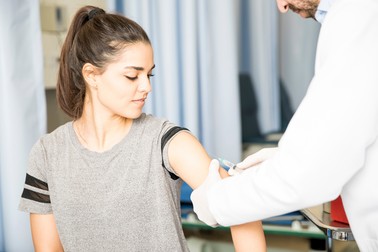 Specialiștii recomandă vaccinarea împotriva gripei. Foto: 123rf