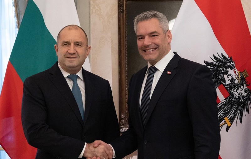 Mesajul președintelui Bulgariei după ce a fost invitat de Karl Nehammer la concertul de Anul Nou de la Viena