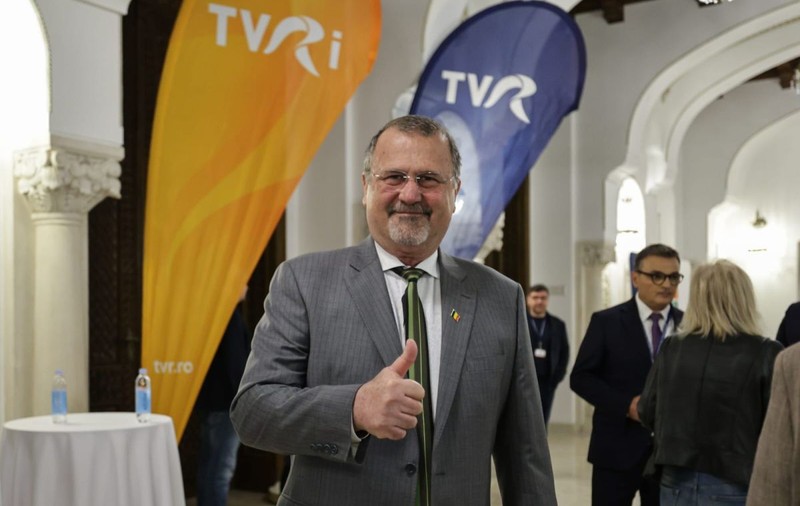 John Ion Banu s-a răzgândit: românii nu ar trebui să aibă o armă, ci vreo „două-trei”: „Câţi ostaşi poate să aducă Rusia la noi? 500.000? Noi suntem 18 milioane”