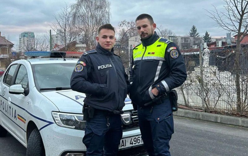 Doi polițiști din Brașov la început de carieră, dați ca exemplu de Sindicatul Europol după ce au refuzat o șpagă cât salariul lor