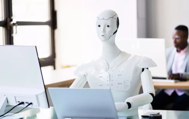 De ce le este frică românilor de inteligența artificială: „Vor reguli clare, control uman”