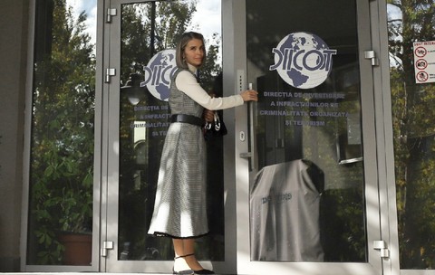 Cristela Georgescu intră în sediul DIICOT - octombrie 2026