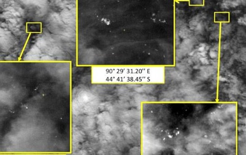 Prăbuşirea avionului Malaysia Airlines | PRIMELE IMAGINI cu PRESUPUSELE RĂMĂŞIŢE ale AVIONULUI MH370
