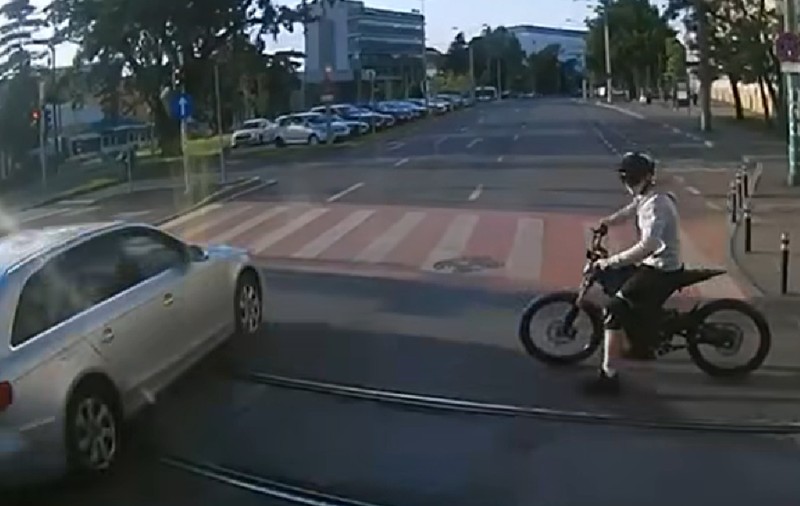 Traficul din Timișoara, descris chiar de o șoferiță: "Îngheață inima în mine"| VIDEO