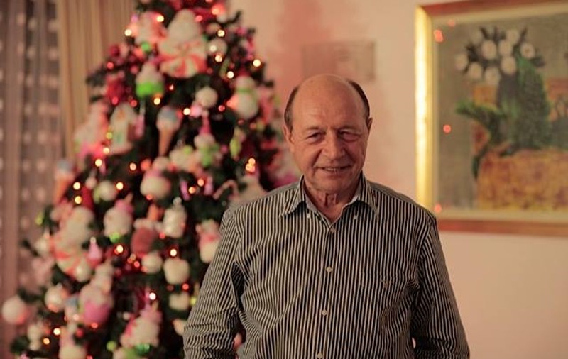 MESAJUL PREŞEDINTELUI TRAIAN BĂSESCU PENTRU ROMÂNI