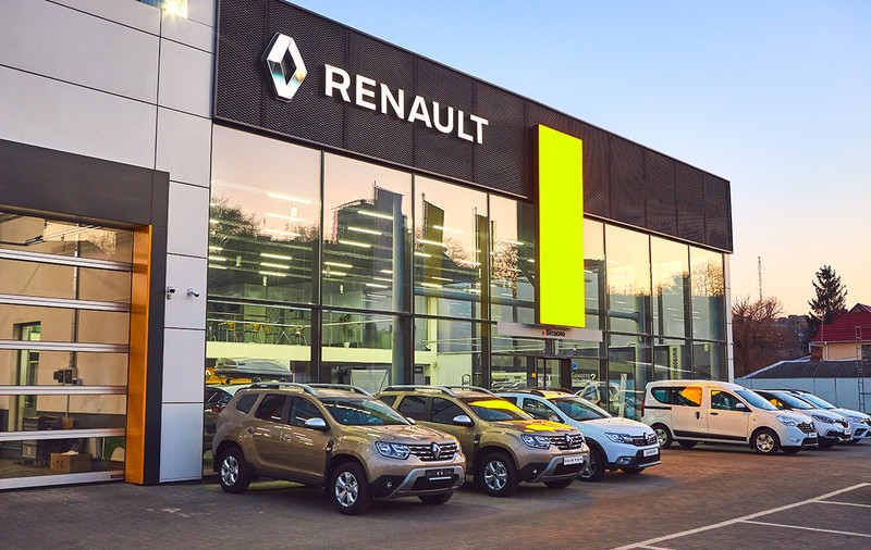 Dovezi despre cum cartelul salariilor mici de la Renault și din alte companii auto funcționează și la nivel european împotriva angajaților români!