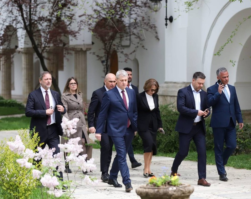 Ilie Bolojan, după consultările cu Nicușor Dan de la Cotroceni: „Îmi asum mandatul de premier, astfel încât criza politică generată de PSD să aibă efecte minime”