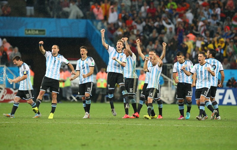 VIDEO / CM 2014: Olanda - Argentina 0-0, 2-4 la 11 metri. ”Pumele”, în finală