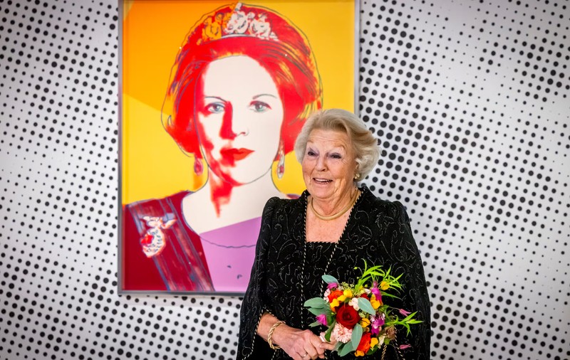 O operă de artă creată de Andy Warhol a fost aruncată la gunoi de o primărie din Olanda: „S-a întâmplat. Ne pare rău”