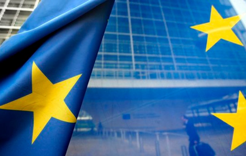 Comisia Europeană vrea o taxă între 1% și 5% pe cifra de afaceri a Google, Facebook și Amazon. Aceasta se va aplica la Uber și Airbnb, dar nu și la Netflix
