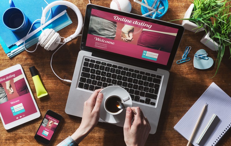 Împreună în carantină. O nouă aplicație de dating le dă utilizatorilor posibilitatea să-și petreacă timpul discutând online