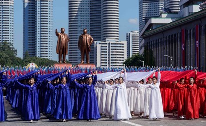Imagine din timpul unei parade organizate în Phenian