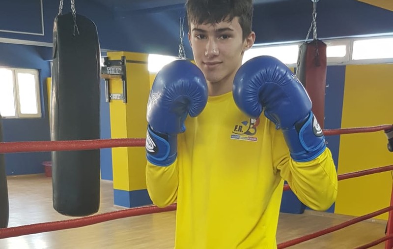 Campion în ringul de box, premiant la școală! Adrian Preda: ”Vreau să-mi cânte imnul la Jocurile Olimpice”