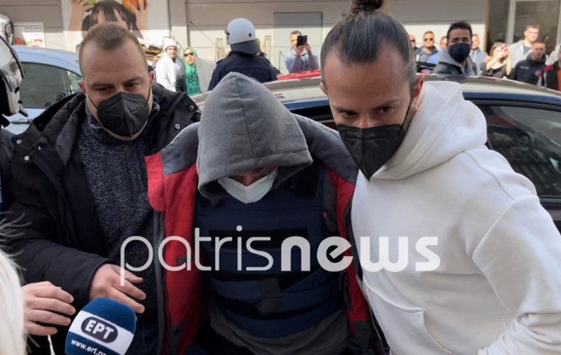 Părinții împușcați, copiii sufocați. Un proprietar a ucis o familie din cauza datoriilor la chirie, în Grecia