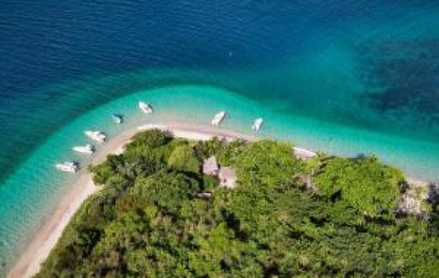 Insula comparată cu Maldive care a devenit noua destinație preferată de turiști