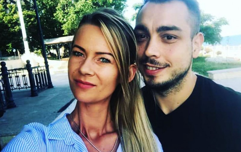 Tinerii morţi în accidentul de la Ovidiu au fost înmormântaţi împreună. Fac nuntă în cer