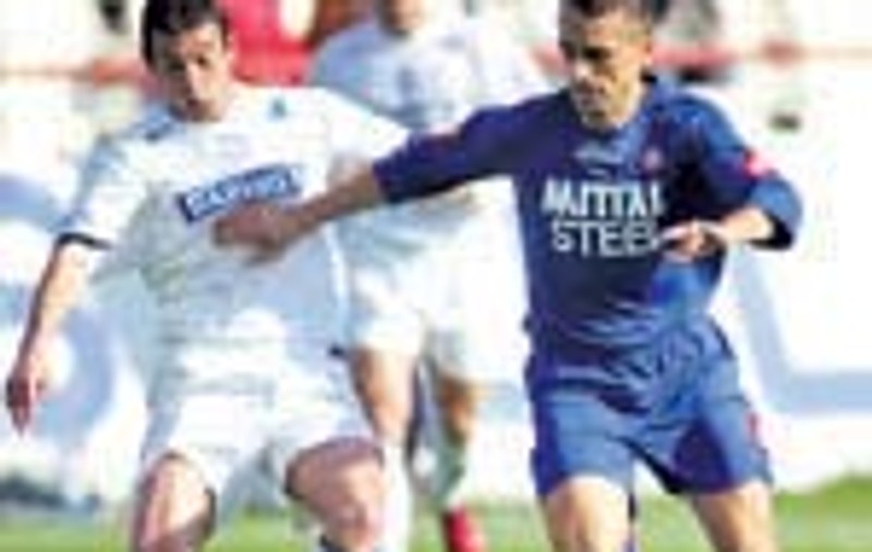 Nu radeti: a dat gol Stan! Si n-a fost blat!