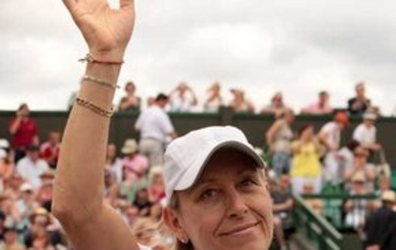 Navratilova, dată în judecată de „soţie”