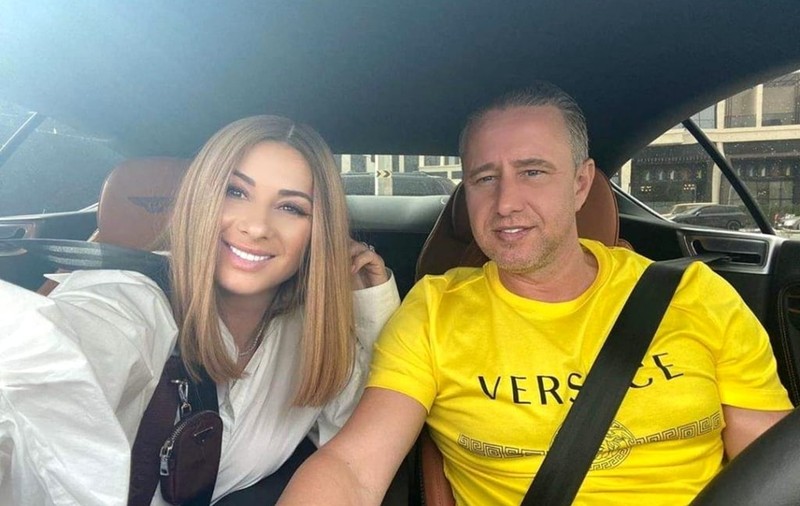 Anamaria Prodan, în costum de baie la piscină. Cât de mult a slăbit impresara în ultima perioadă